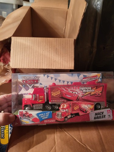 Disney pixar cars mack - cars, hauler